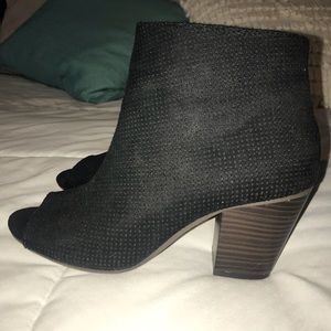 Old Navy Black peep toe booties